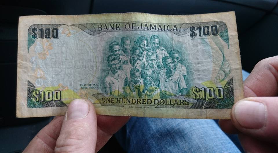 Rodo Jamaikos pinigus