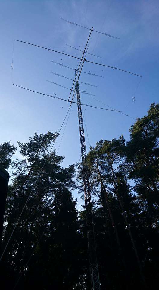 Senasis stiebas su 2el Moxon 40m ir 6el KLM (26mH)