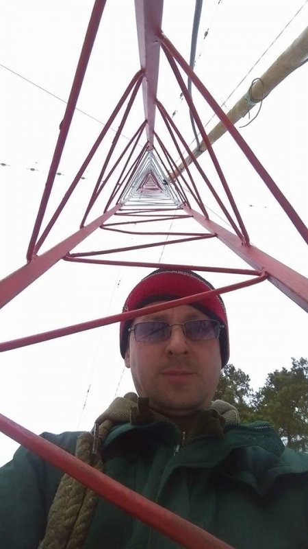 Žiuriu, kad į vidų netilpsiu