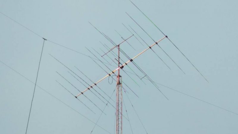 Čia RN5M foto, matosi 80m dipolio viduris (20mH)