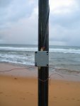 A close up of the feedpoint