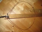 A wire loop and its feeding method with 1/5 size loop