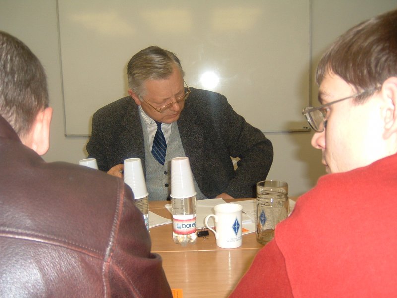 2003-11-08- 037