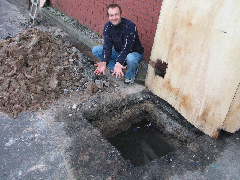 Kas per velniava - 20cm gylyje vanduo?