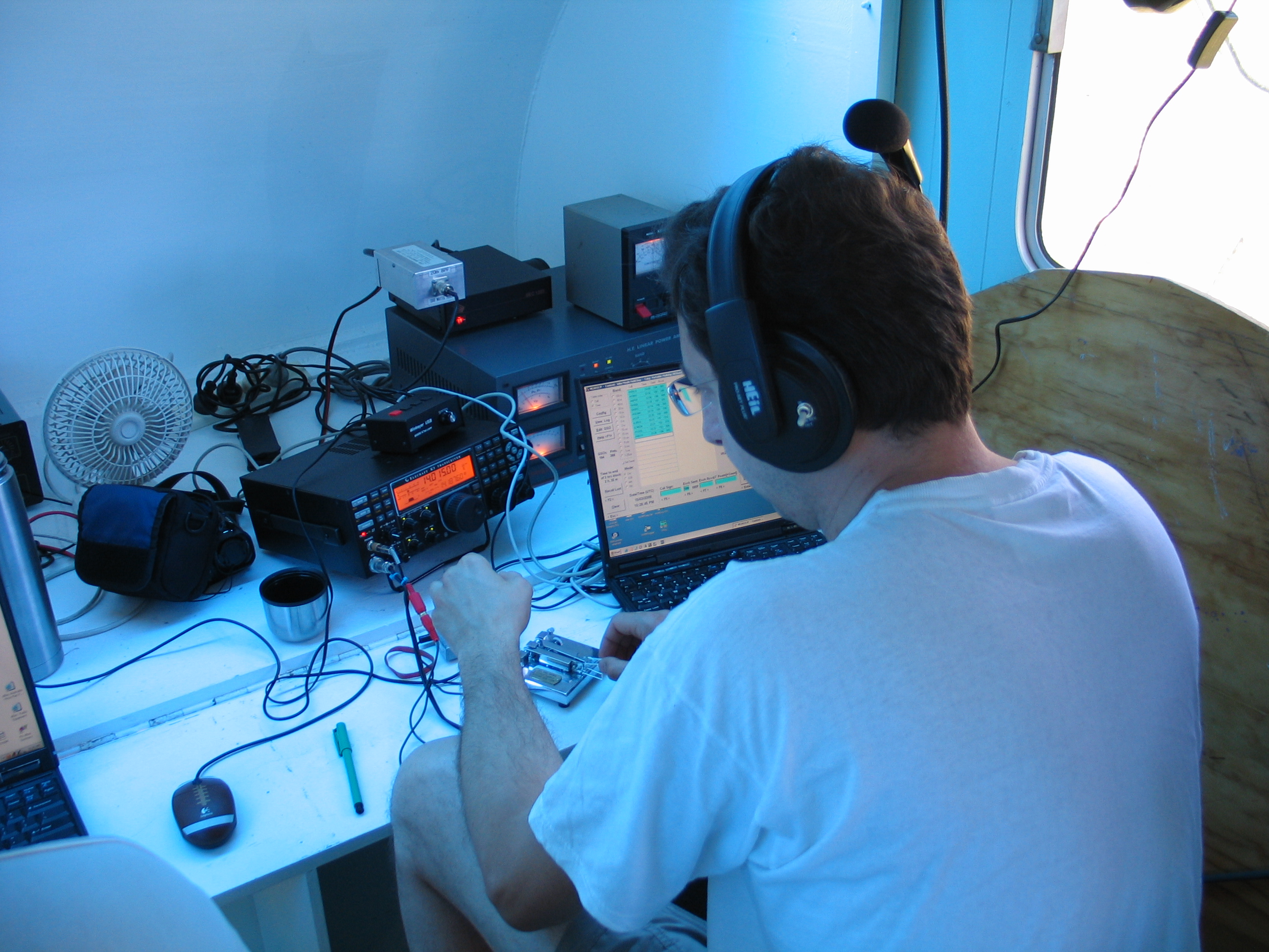 VK2CCC (LY1F) 20m diapazono 'pozicijoje'