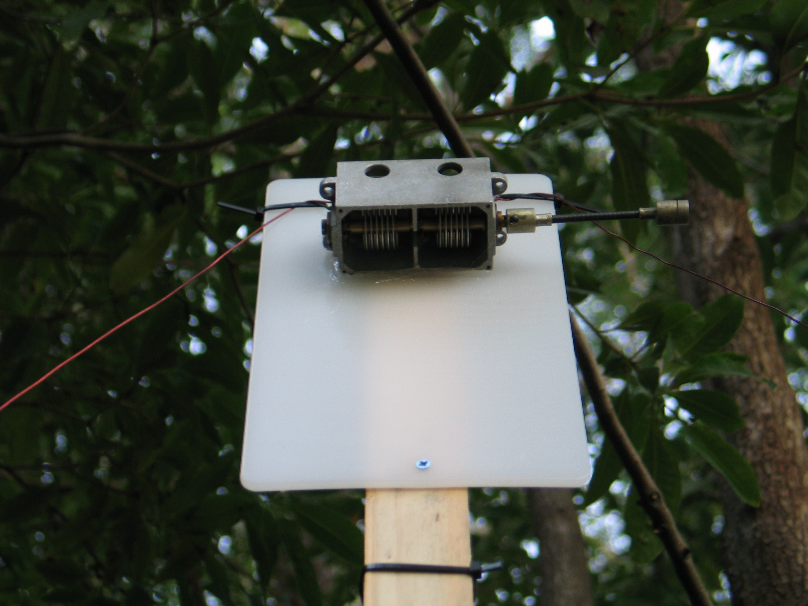 Conventional capacitor is fine for QRP operation